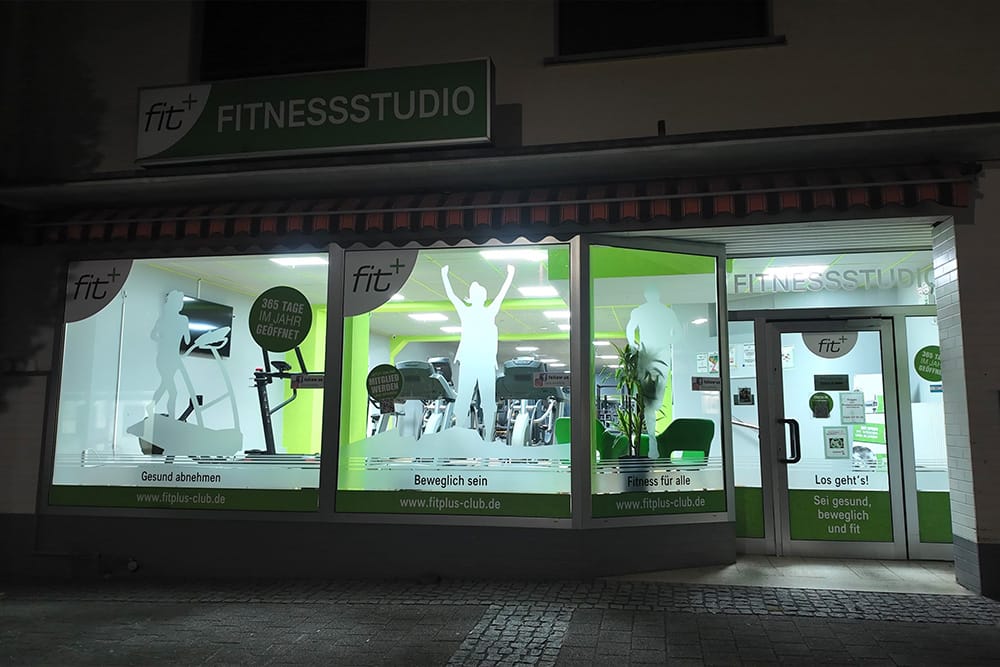 Fitnessstudio Westerburg Eingang_1000x667